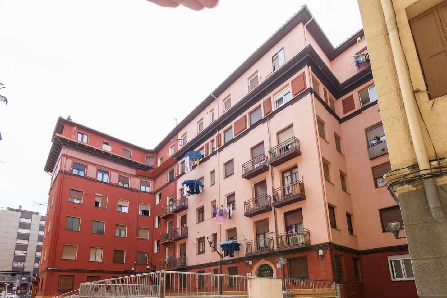 Vivienda Turistica Reformada Con Encanto Bilbao Exterior foto